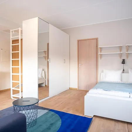 Spacious Mustamaee - Free Parking アパート タリン