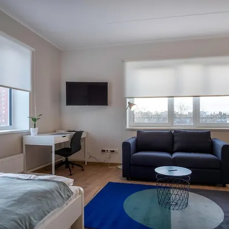 Spacious Mustamaee - Free Parking Таллин