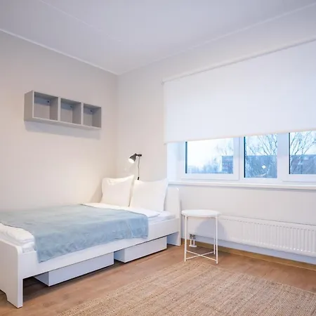 Spacious Mustamaee - Free Parking Апартаменты *