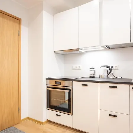 Spacious Mustamaee - Free Parking Tallinn