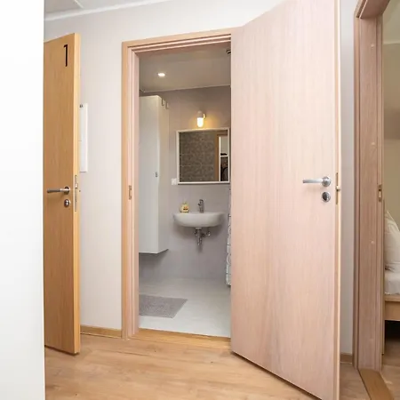 Spacious Mustamaee - Free Parking Апартаменты