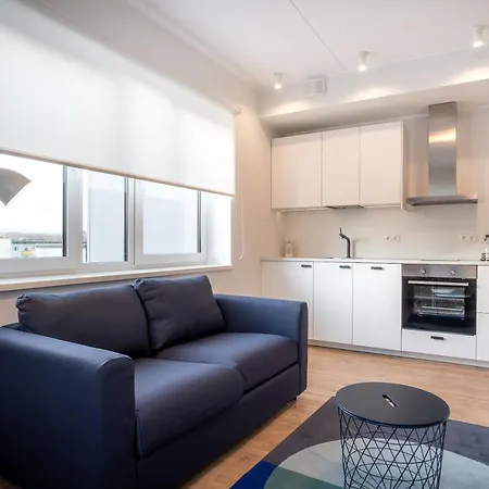 Spacious Mustamaee - Free Parking Апартаменты