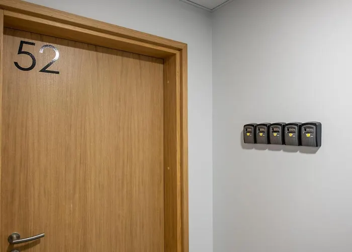 Spacious Mustamaee - Free Parking Апартаменты *