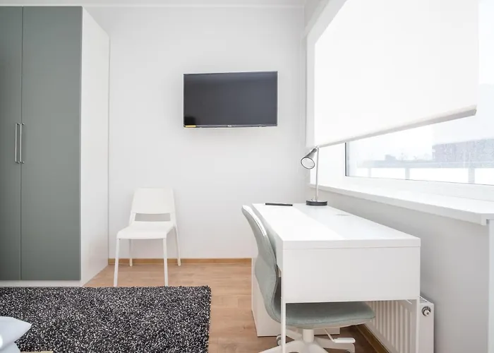 Апартаменты Spacious Mustamaee - Free Parking Таллин