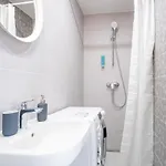 Mustamaee Next To Shops & Cinema - Free Parking *